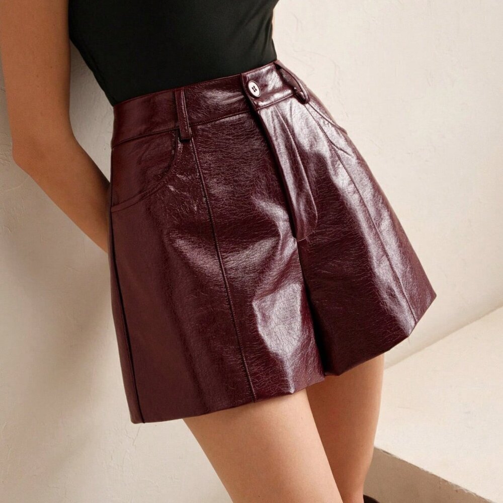Burgundy Casual Women's Business Chic Iridescent Faux Leather Shorts